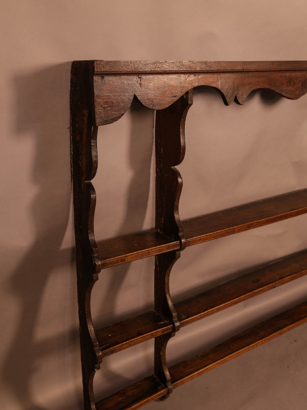 A Large 18th century Plate Rack in Oak View V