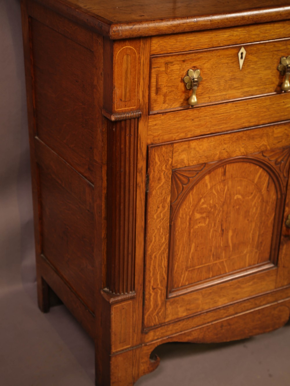 A Good Welsh Dresser circa 1820 View XIV
