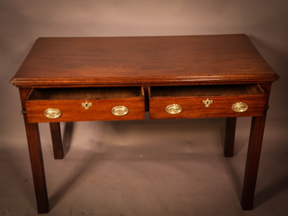 An 18th century serving table in Mahogany View III