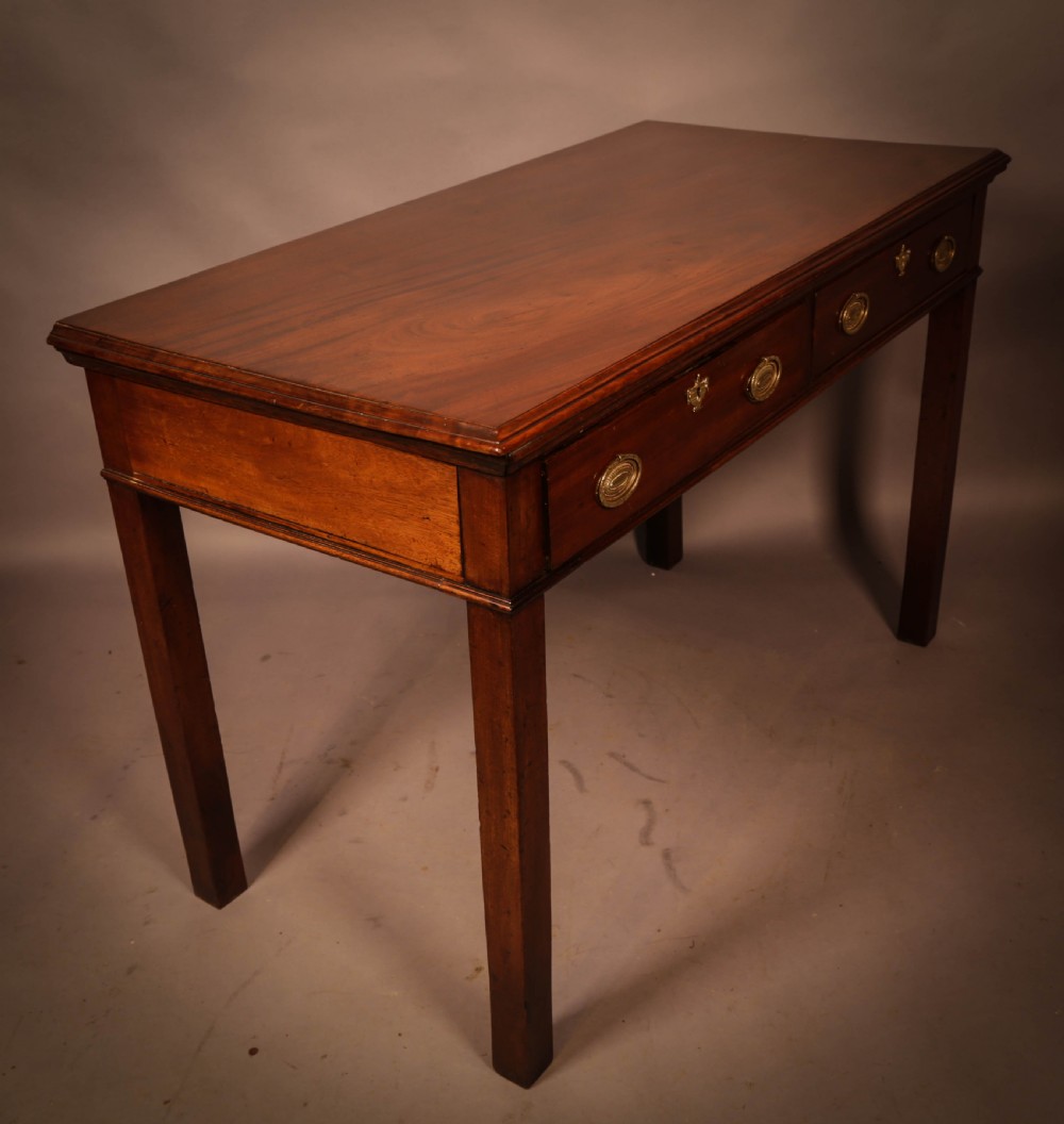 An 18th century serving table in Mahogany View V