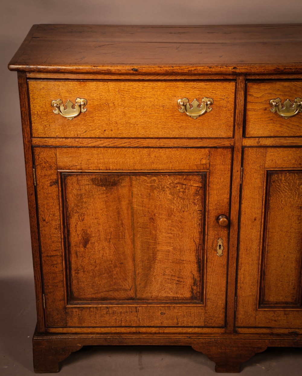 A Georgian Oak Serving Dresser c 1800 View VI