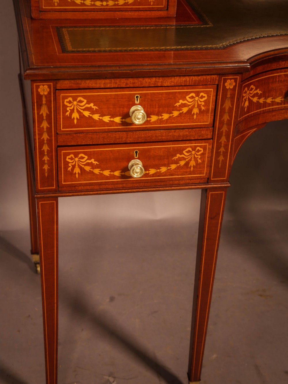 Super Quality Carlton Type Desk inlaid View XII