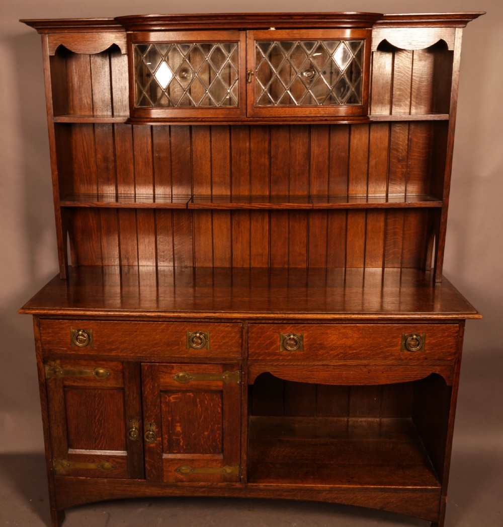 Arts and crafts Dresser in Oak