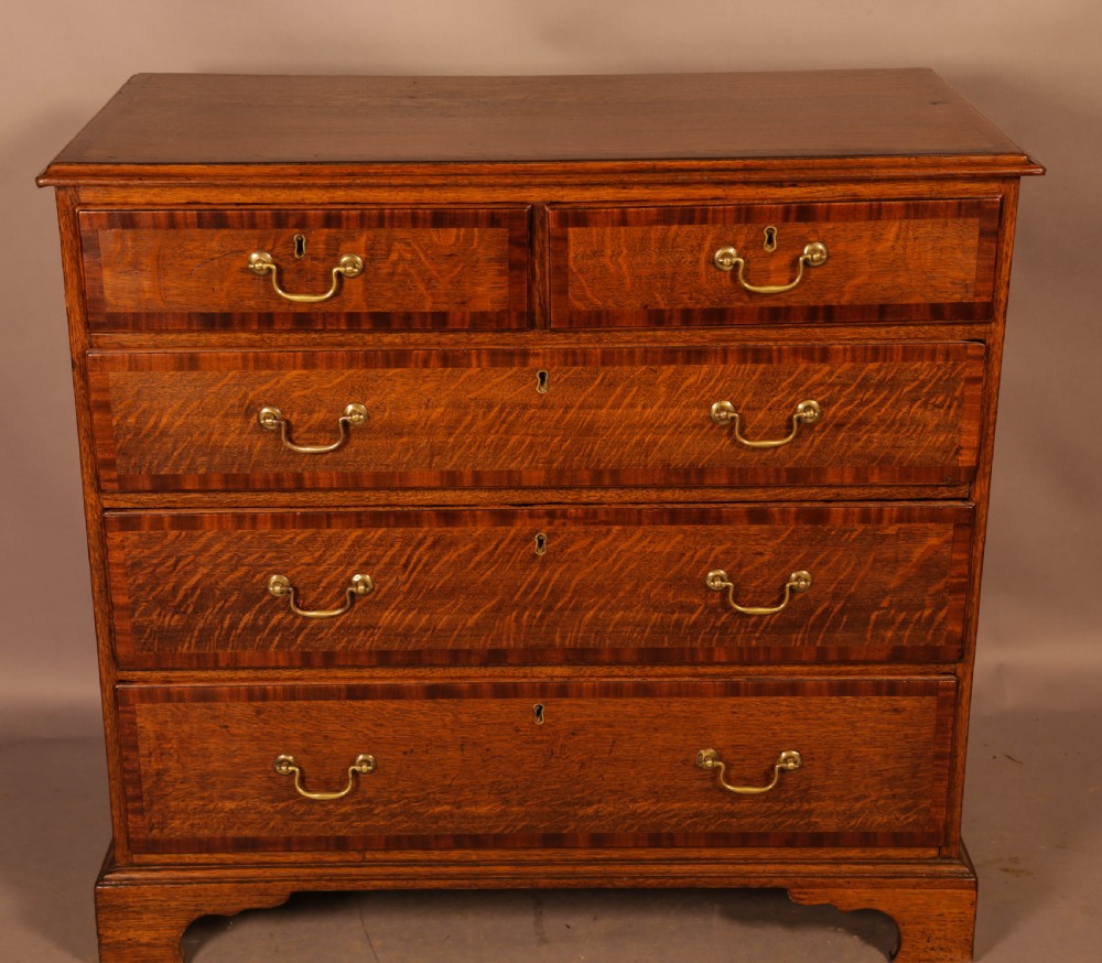 A Georgian Oak Chest of Drawers c 1780