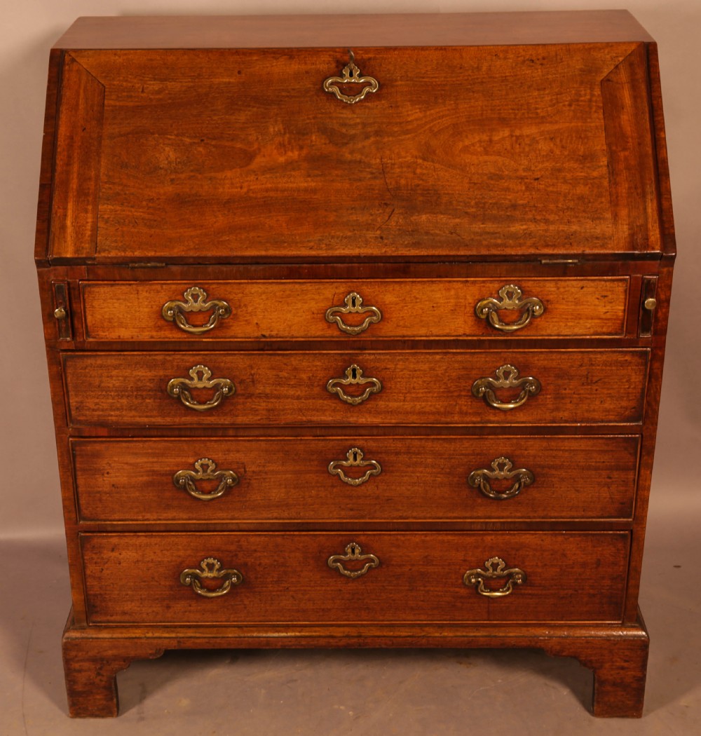 A Very good Georgian 3 foot Mahogany Bureau