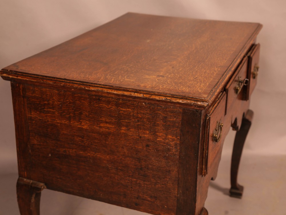 18 th century Oak Low Boy very original View VIII