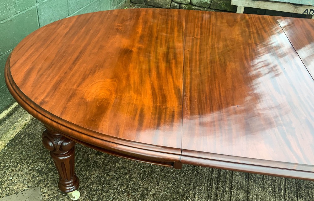 Super Quality Victorian Mahogany Extending Dining Table seats 14 View IV