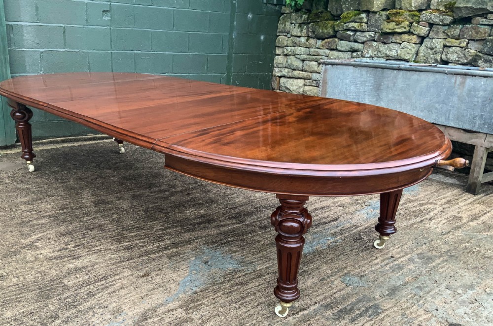 Super Quality Victorian Mahogany Extending Dining Table seats 14 View X