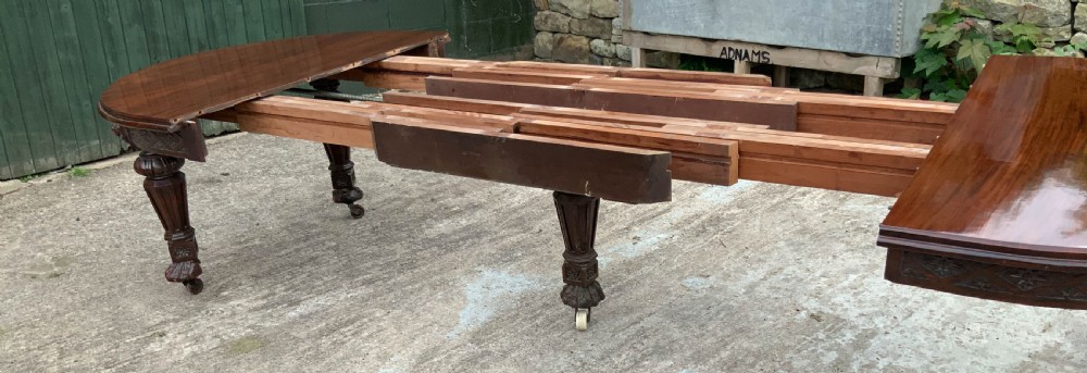 Impressive Victorian Mahogany Extending Dining Table seats 12 View XI