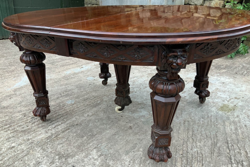 Impressive Victorian Mahogany Extending Dining Table seats 12 View XVI
