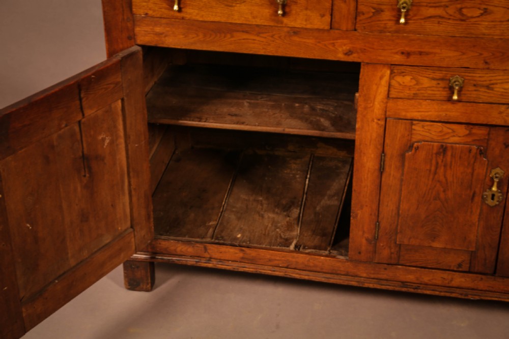 A Good 18th century Oak Dresser View IX