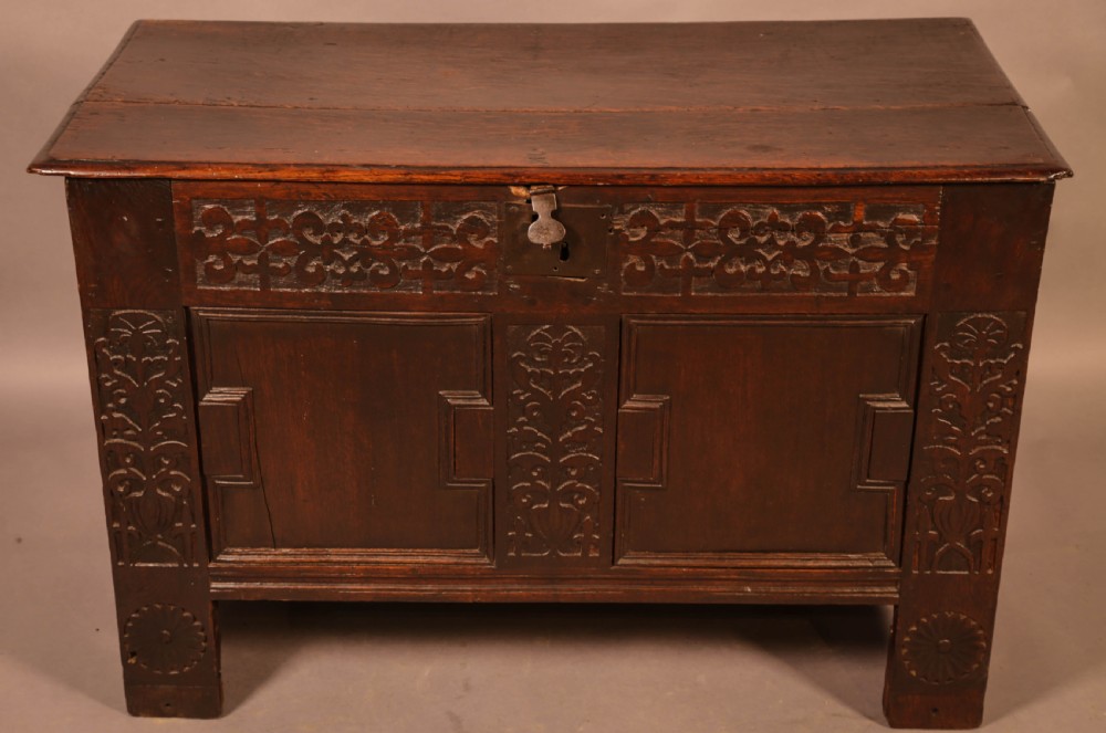 Good 17th century Coffer Oak