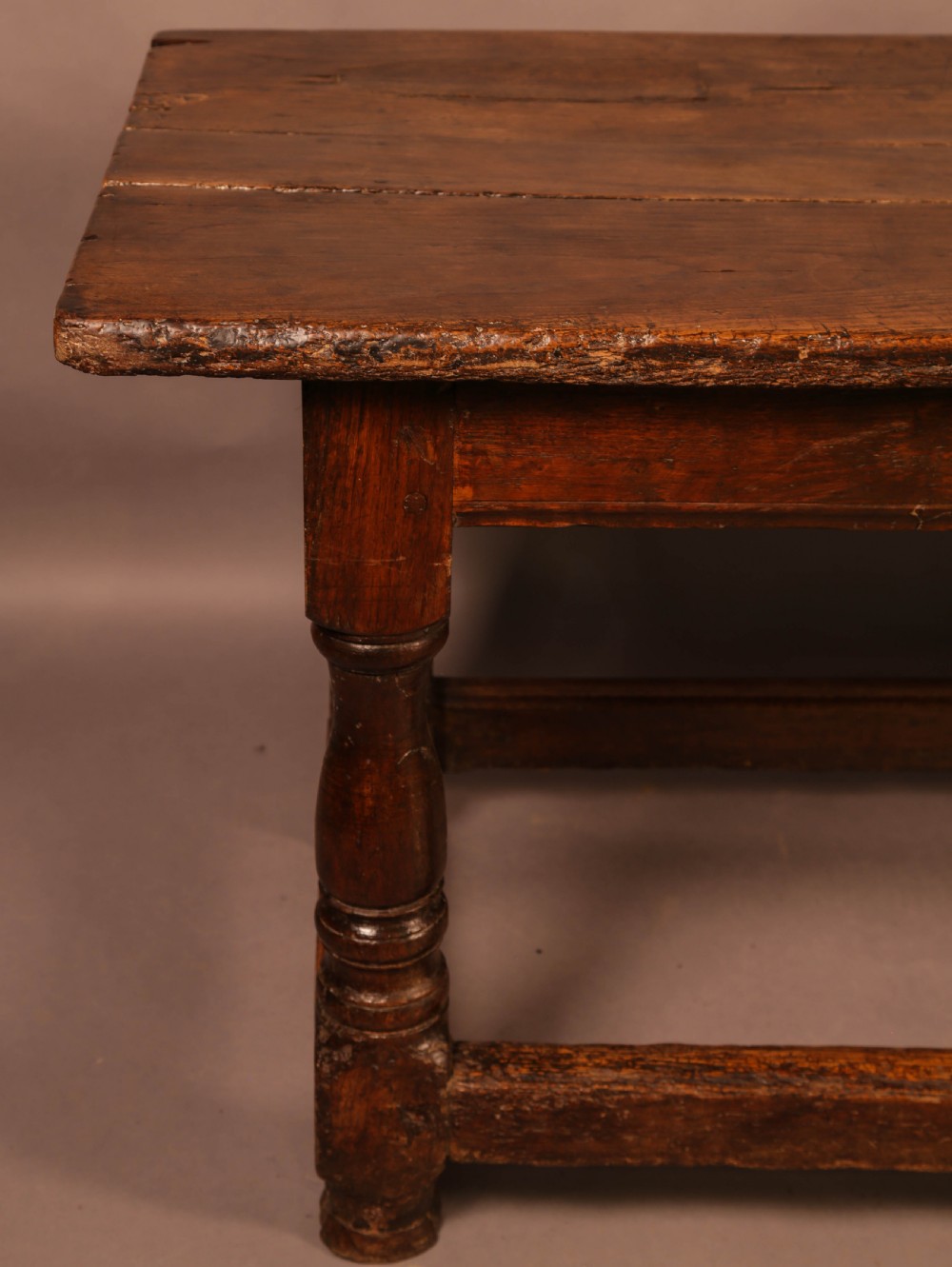 A Good 17th century refectory Table Oak View VI