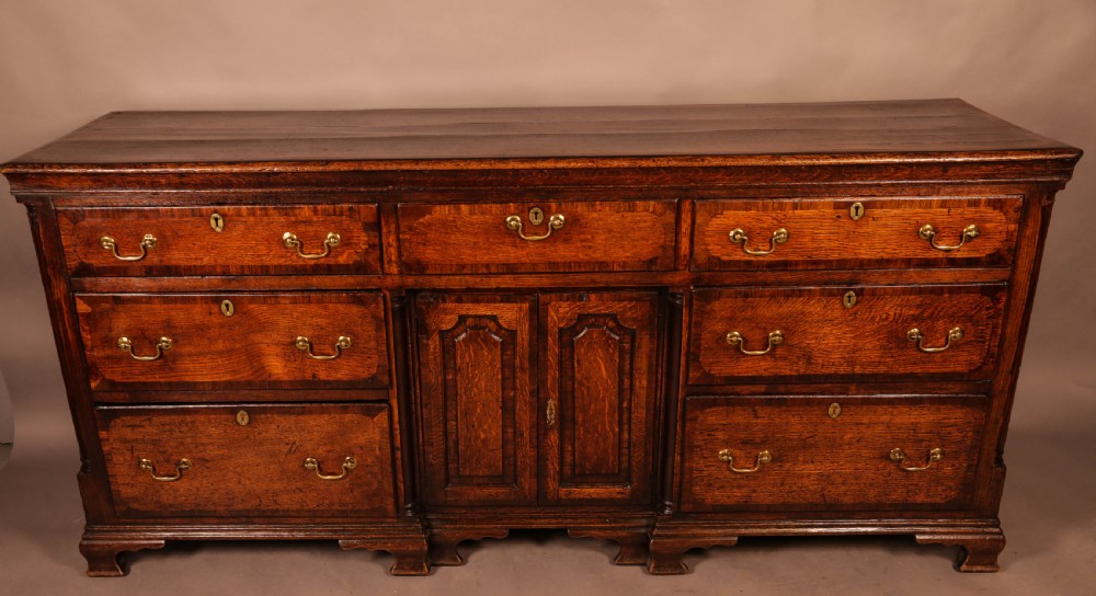 A good Georgian Oak Serving Dresser