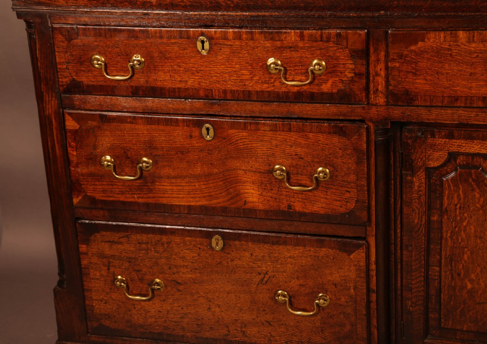 A good Georgian Oak Serving Dresser View IX