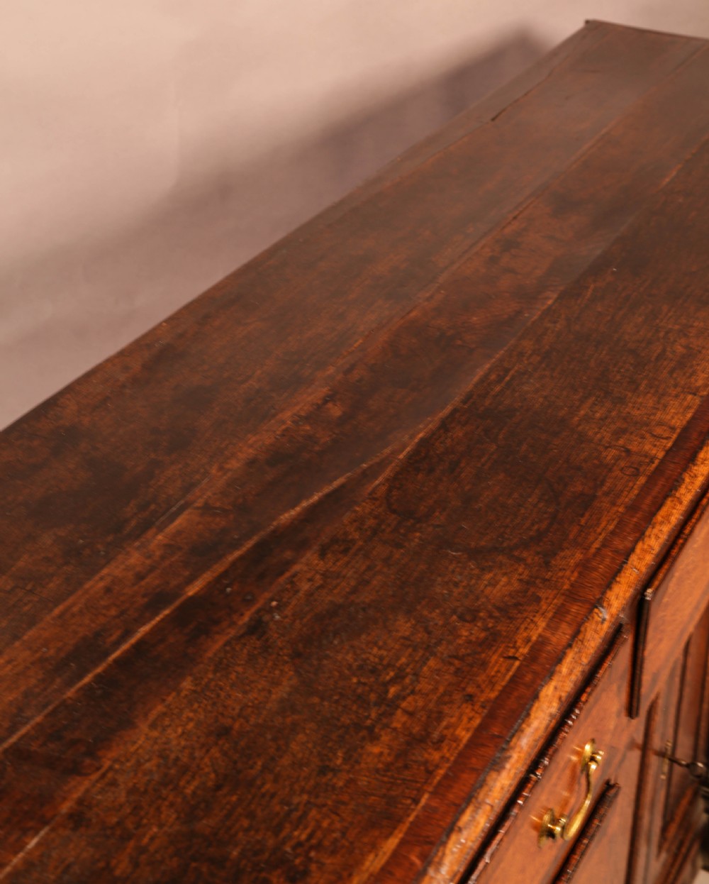 A good Georgian Oak Serving Dresser View XII