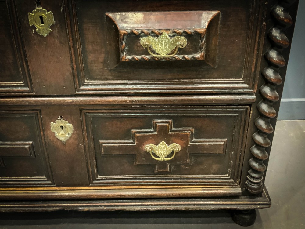 a 17TH century Chest of Drawers in Oak View IV