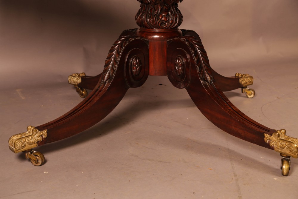 A Superb Georgian Breakfast Dining Table in Mahogany View XI