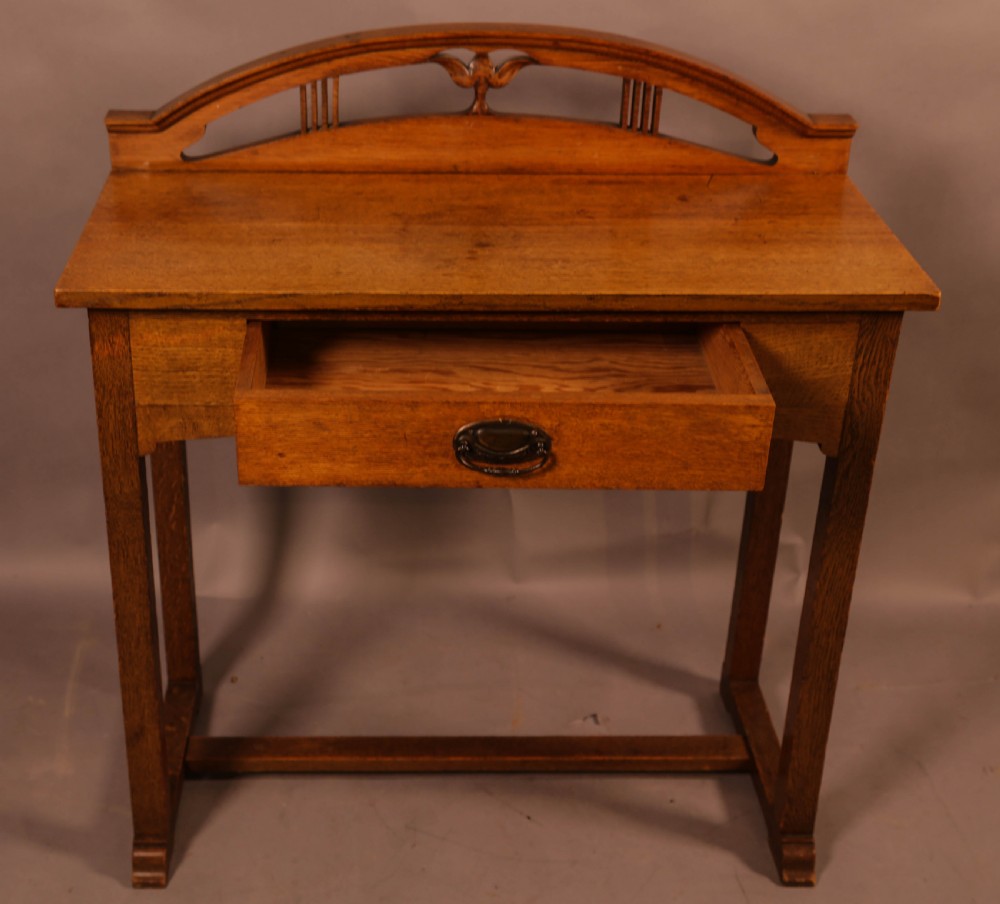 An Arts and Crafts Side Table in Oak View III