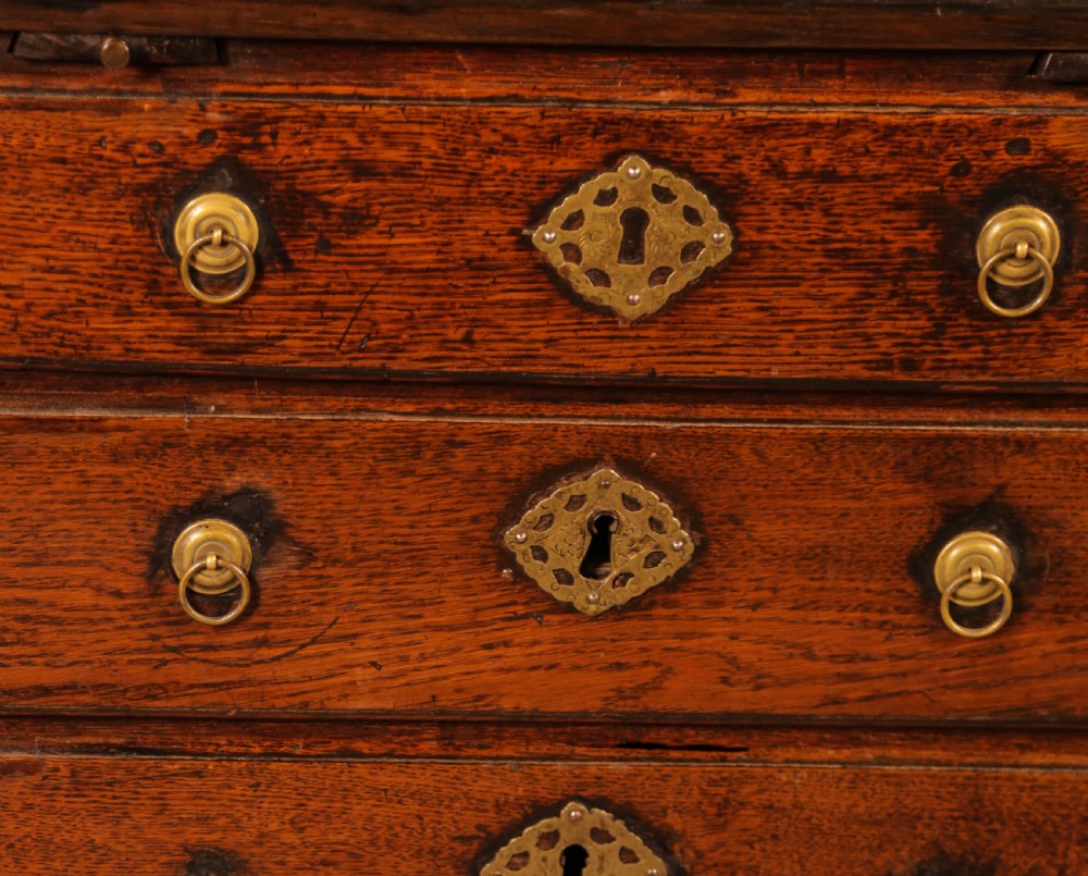 A Rare Early Georgian Batchelors Chest Tiny View X