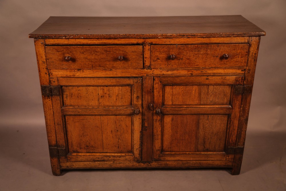 A Small Georgian Oak serving Dresser