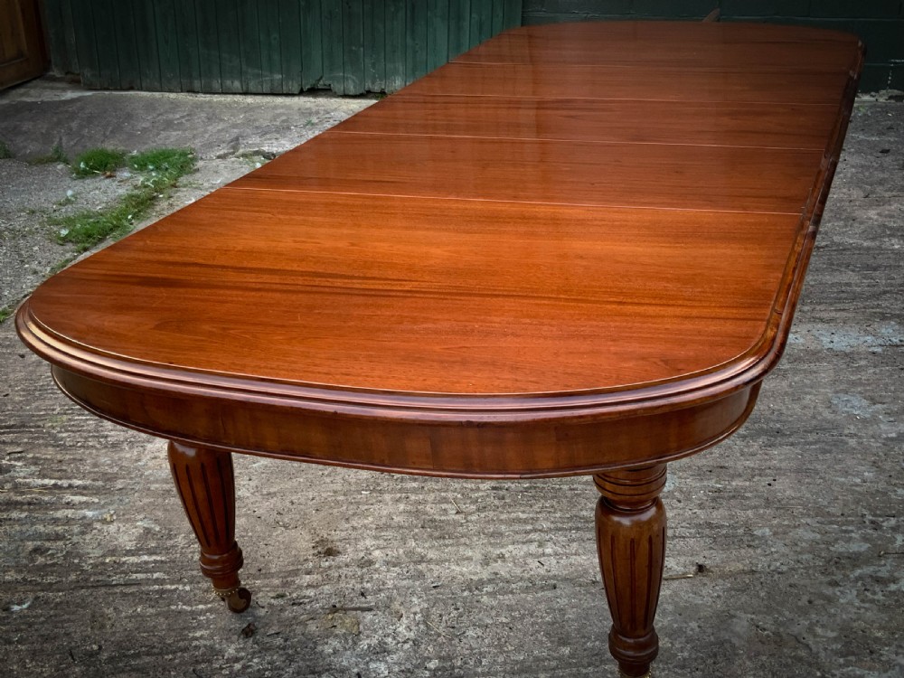 A victorian 3 leaf Extending Dining Table seats 10 View VII
