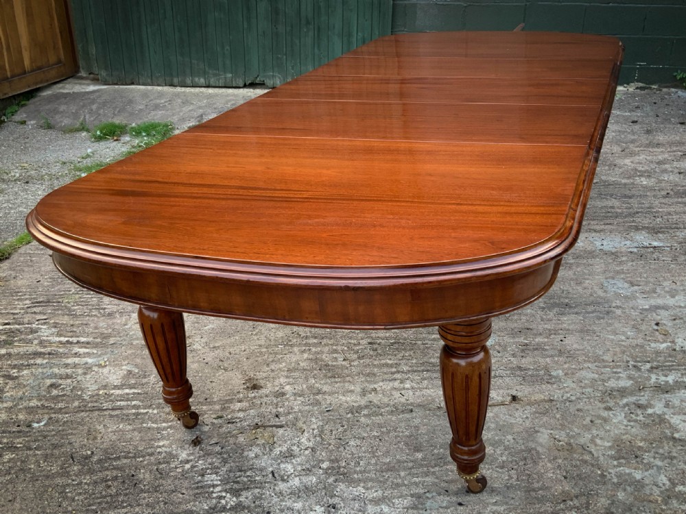 A victorian 3 leaf Extending Dining Table seats 10 View IX