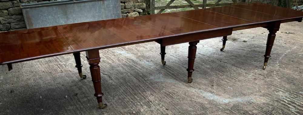 A Very Good late Georgian Extending Dining Table seats 14/16 View IX