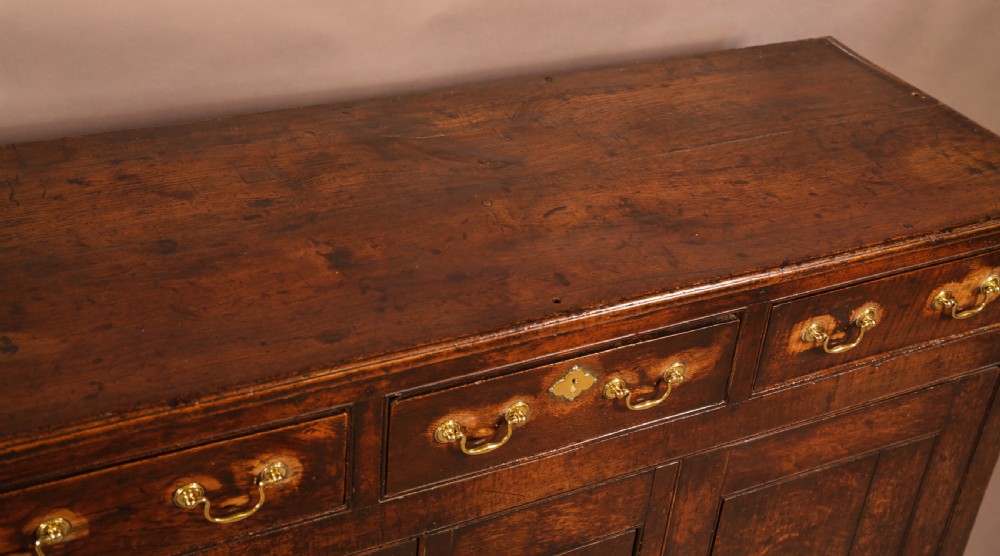 A Small Georgian Serving Dresser in Oak View VIII