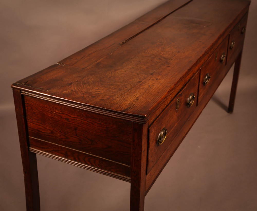 A Georgian Oak Serving Dresser View VIII