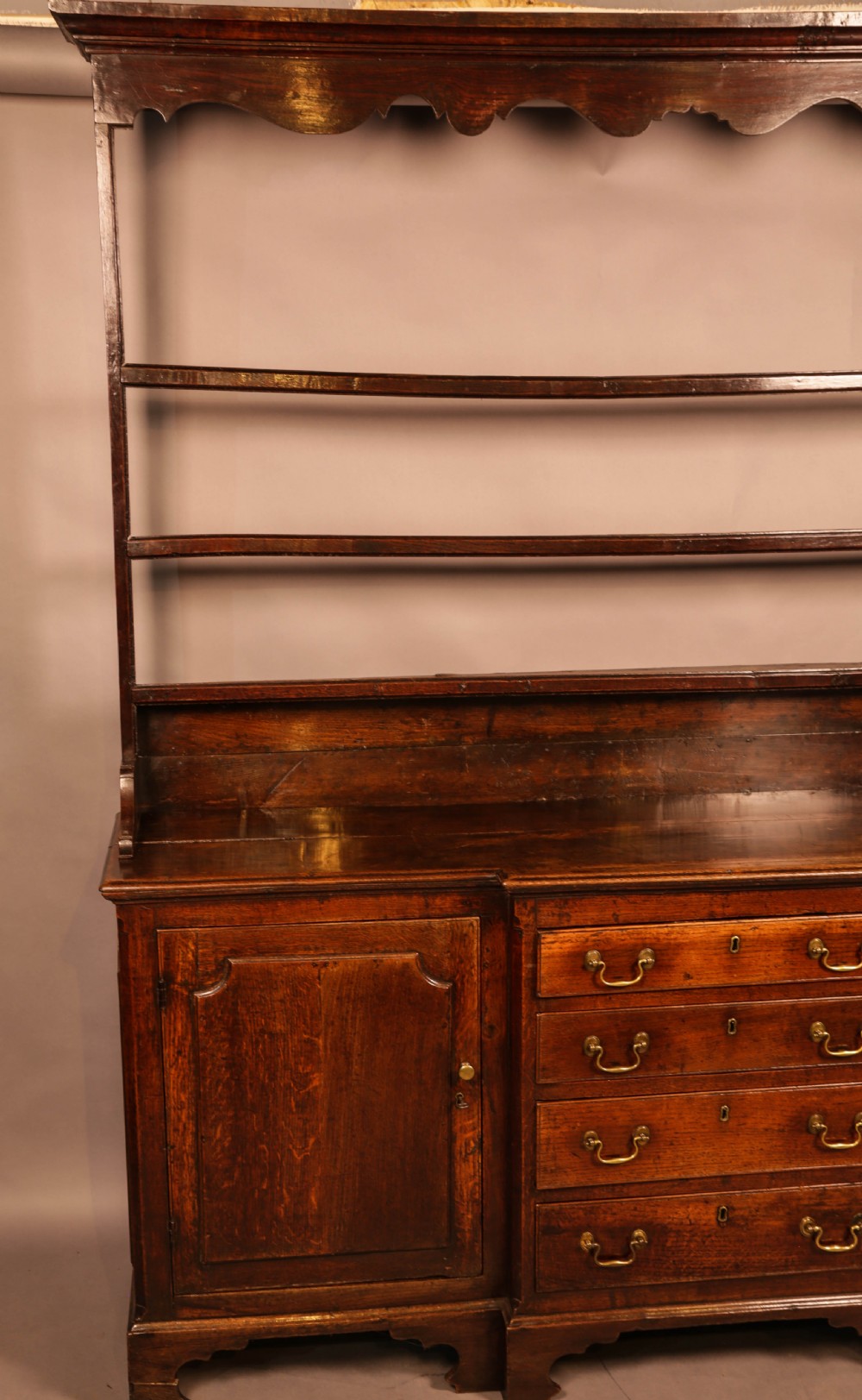 An Good 18th century Oak Dresser fantastic colour View V