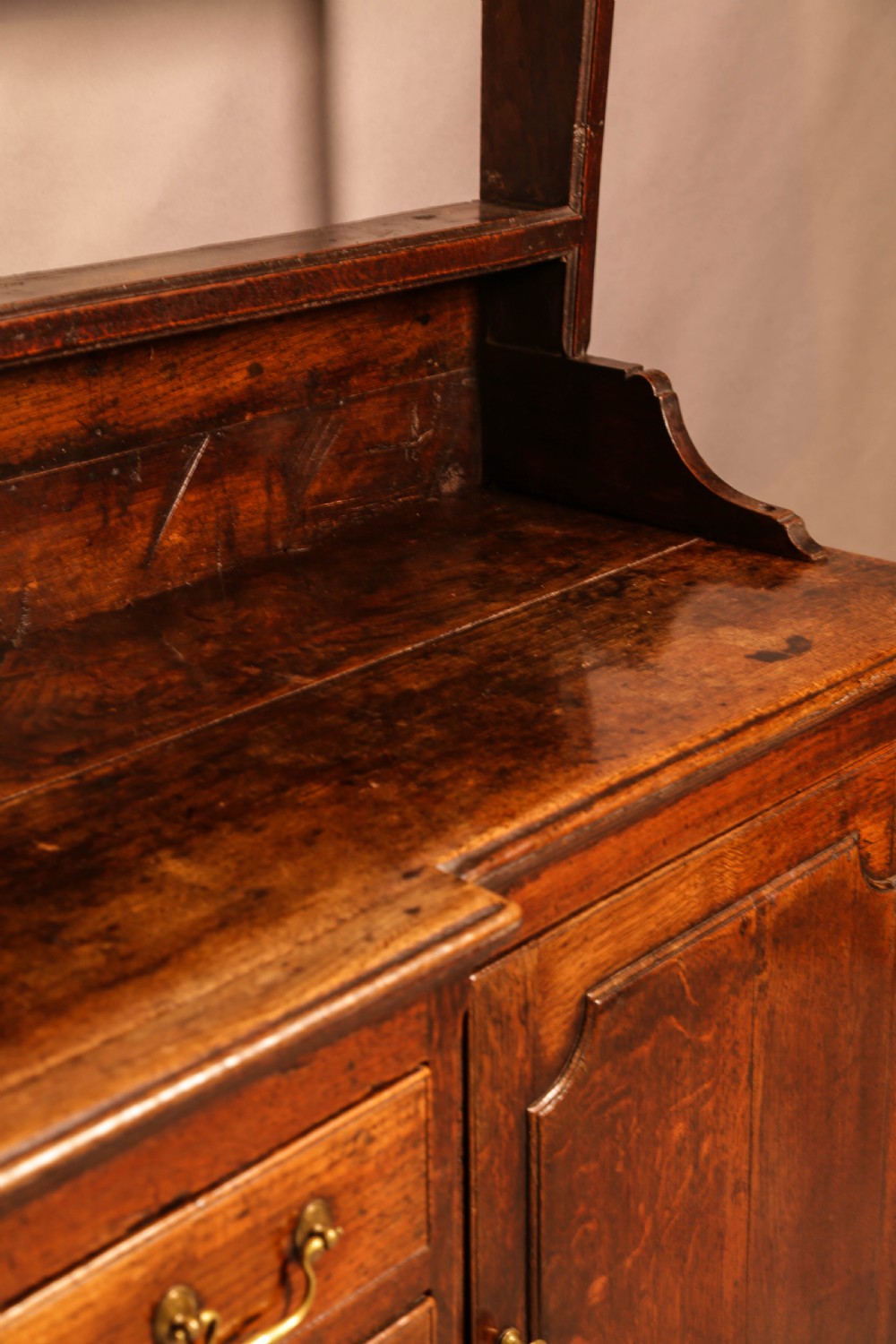 An Good 18th century Oak Dresser fantastic colour View XIV