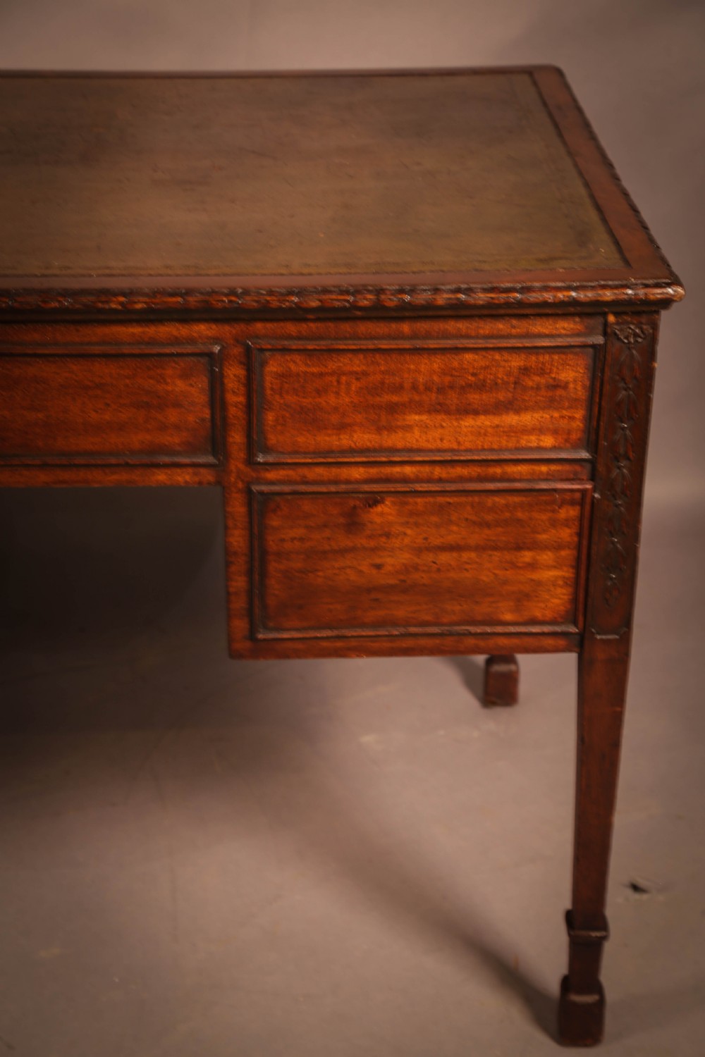 A Georgian Desk in Mahogany View IV