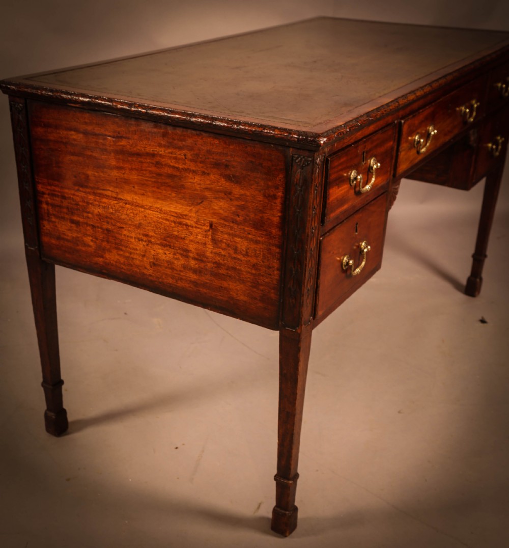 A Georgian Desk in Mahogany View IX