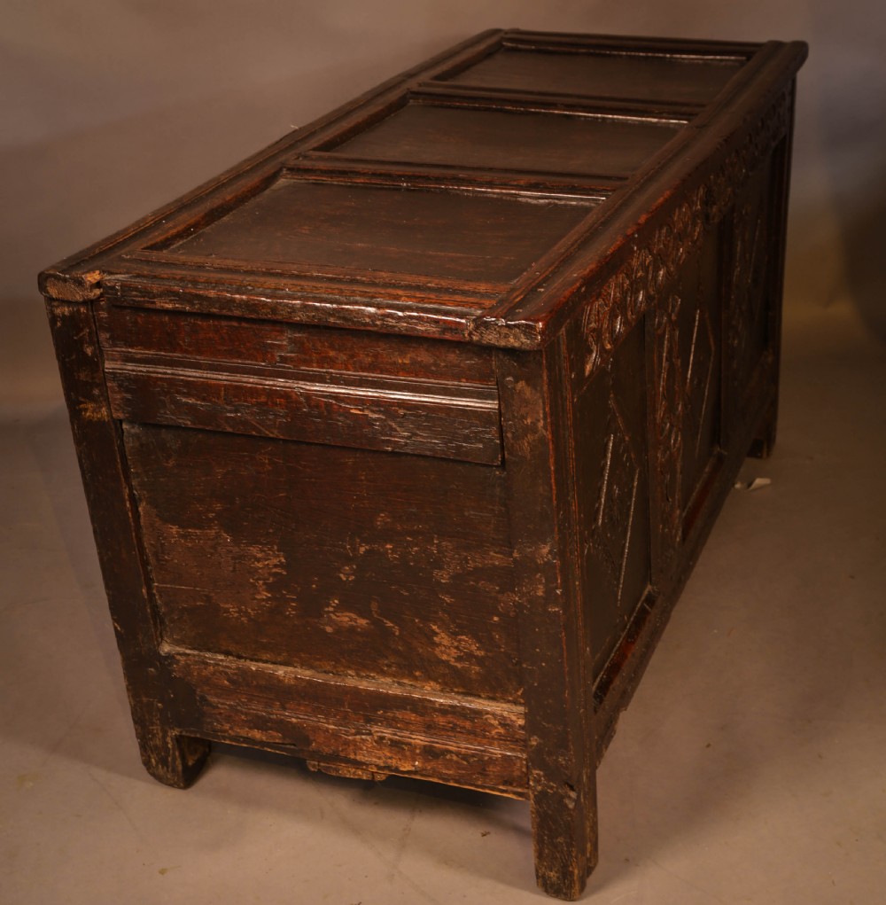 17th century Oak Coffer View VI