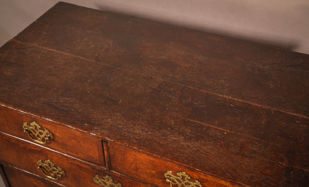 A Georgian Chest of Drawers in Walnut c 1730 View IV