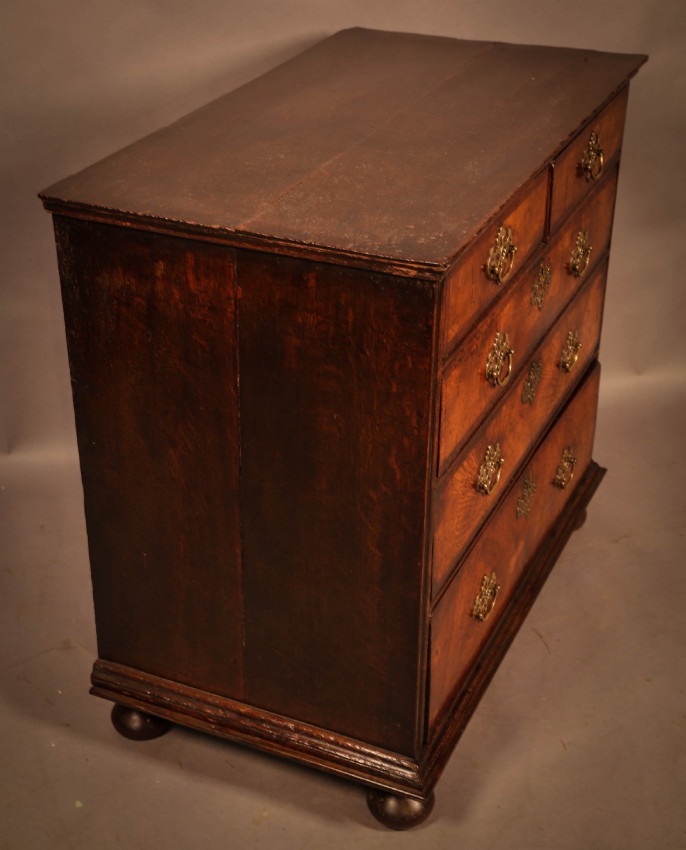 A Georgian Chest of Drawers in Walnut c 1730 View VII