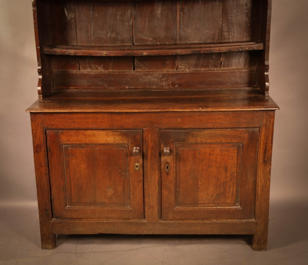 Super Welsh Dresser View IV