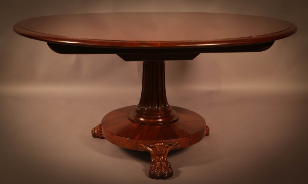 A Victorian Coffee Table in mahogany View VI