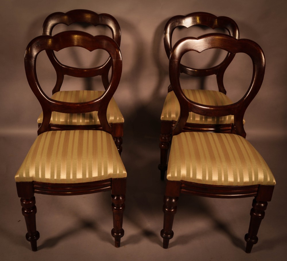 A Set of 12 Victorian Balloon Back Dining Chairs c 1860 View VI