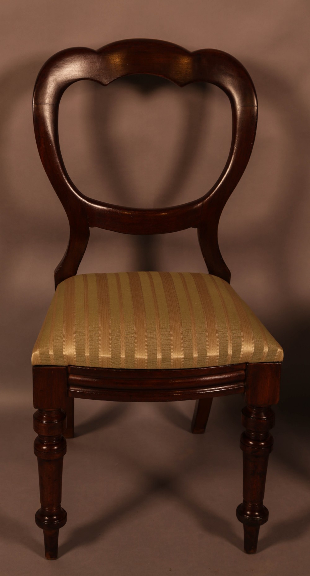 A Set of 12 Victorian Balloon Back Dining Chairs c 1860 View VII