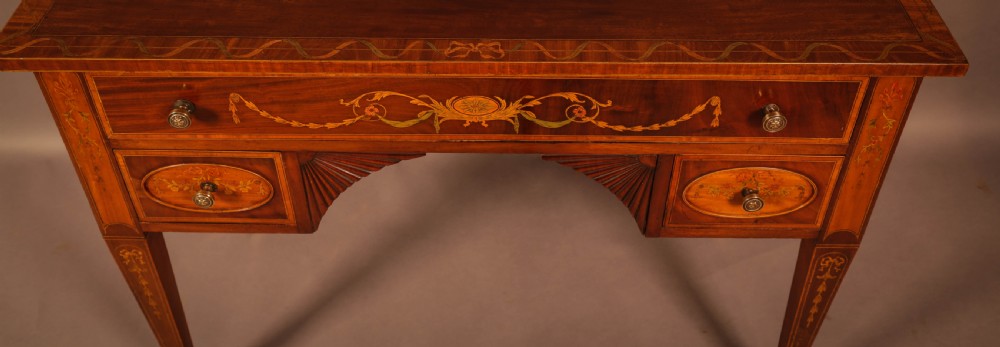 A Stunning 18th century Side Table inlaid View XI