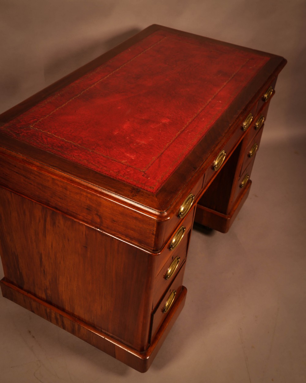 A Victorian Pedestal Desk in Mahogany View VI