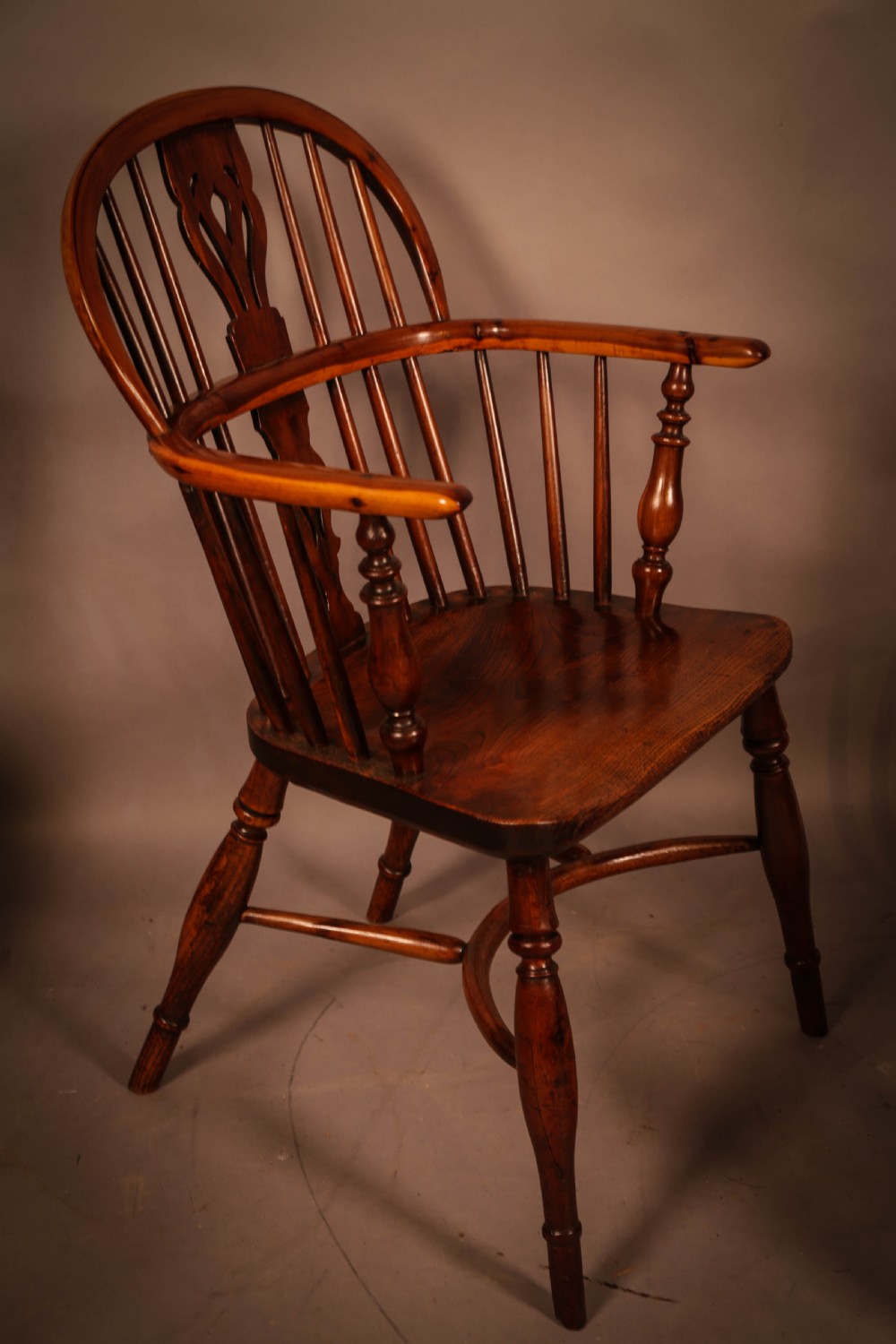 A Set of 6 Yew Wood Windsor Chairs Rockley View VII