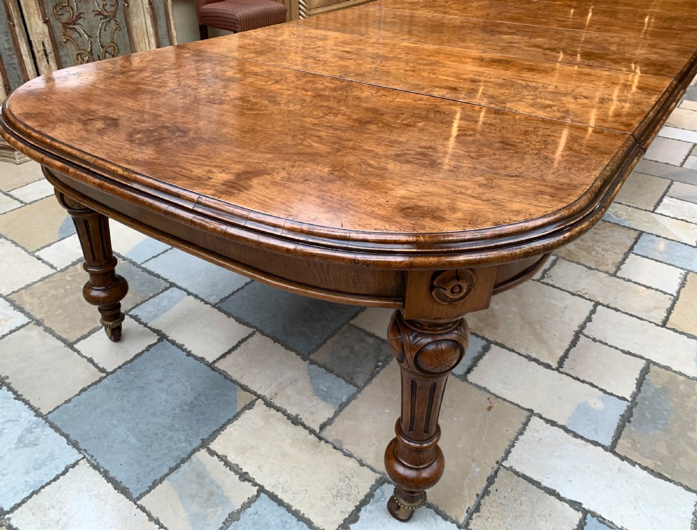A Beutifull Pollard Oak Victorian Wind Out Extending Dining Table View III