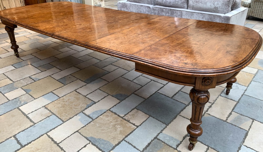 A Beutifull Pollard Oak Victorian Wind Out Extending Dining Table View V