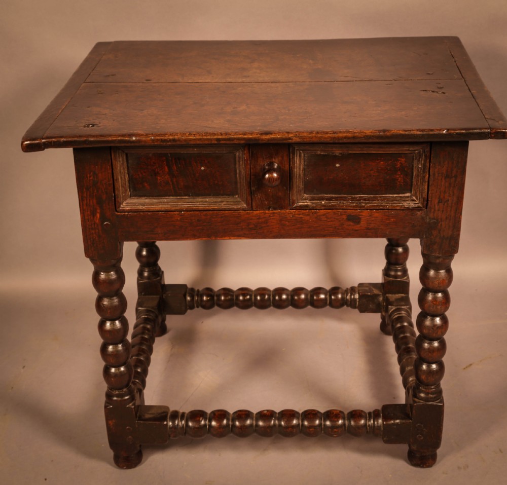 A 17th century Oak Side Table Small Size 
