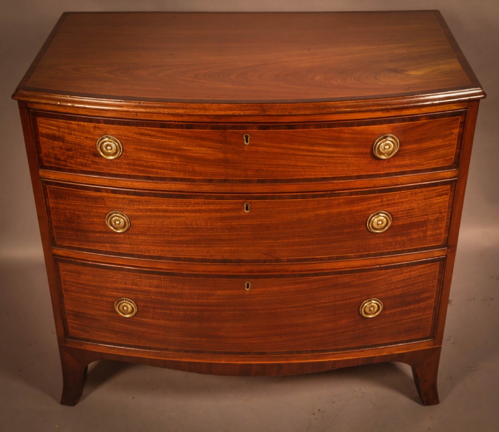 A Very Good Georgian 3 High Bow Front Chest