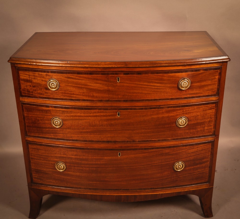 A Very Good Georgian 3 High Bow Front Chest View II