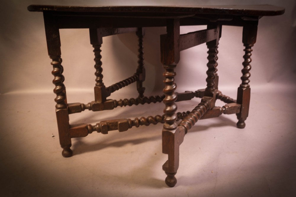 17th century Oak Gate Leg Dining Table View VII